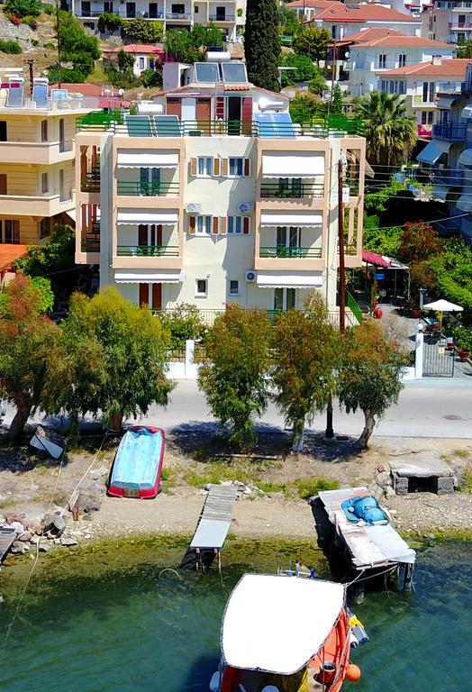 Matrona Apartments Poros Town Exterior foto