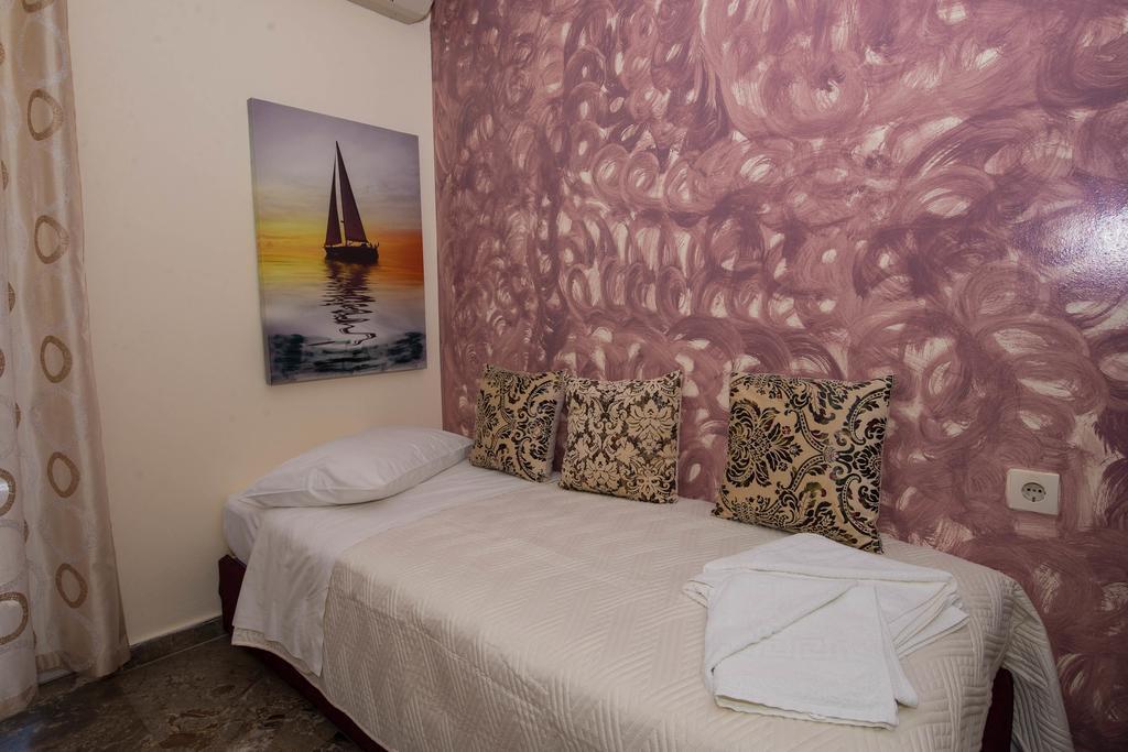 Matrona Apartments Poros Town Exterior foto
