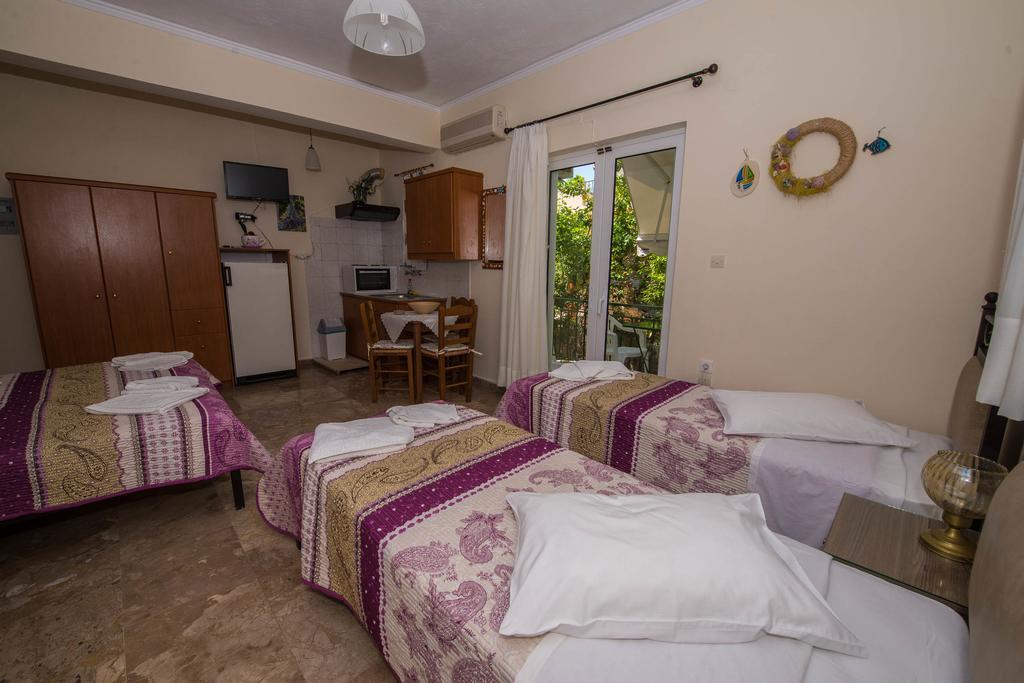 Matrona Apartments Poros Town Exterior foto